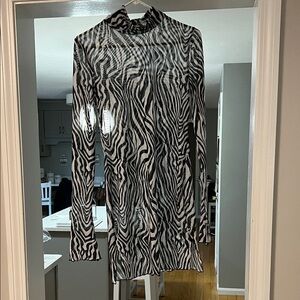 SHEIN Monochrome Zebra Long Sleeve Dress